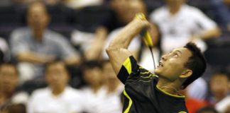 Indonesia's Sony Dwi Kuncoro prepares to hit a return to South Korea's Park Sung-hwan.