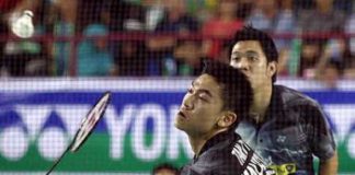Simply too good: Kien Keat-Boon Heong making a return shot against Teik Chai-Bin Shen during their men&rsquo;s doubles final clash at the Malaysia Open in Johor Bharu yesterday. Kien Keat-Boon Heong wonn 21-11 21-13.