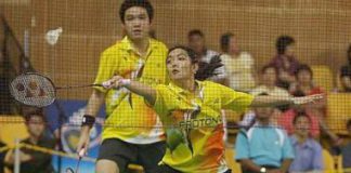 Winning pair:Malaysian duo Lai Pei Jing (front) and Ow Yao Han in action during their match against Hong Kong Monday.