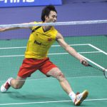 China’s Qiu Yanbo returns a shuttle during men’s singles first round match against his compatriot Lin Dan at 2009 China Badminton Masters Super Series in Changzhou, east China’s Jiangsu Province, Sept. 16, 2009. Qiu lost 0-2.