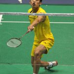 China’s Lin Dan returns a shuttle during men’s singles second round match against Hsieh Yu-hsin of Chinese Taipei at 2009 China Badminton Masters Super Series in Changzhou, east China’s Jiangsu Province, Sept. 17, 2009. Lin won 2-0.