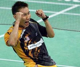 Lee Chong Wei celebrates after beating Thailand's Boonsak Ponsana in the Malaysian Open Badminton Final at Putra stadium in Bukit Jalil Sunday.