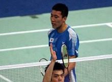 True grit: China's Lin Dan acknowledging the cheers from the crowd after beating South Korea's Park Sung-hwan 21-16, 21-15 in the first singles yesterday. China went on to win 3-0 to reach the semi-finals