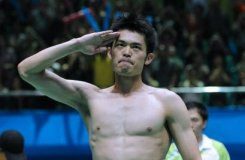 'Super Dan' says Olympics won't delay wedding