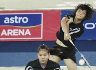 Good appetite: Chaw Mei Kuan and Lee Meng Yean (foreground) won the KL Open last month.