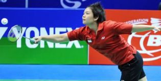 Indonesian doubles shuttler Meiliana Jauhari, left, and partner Greysia Polii secured fifth place and a likely place in the Uber Cup finals after beating Hong Kong&rsquo;s Poon Lok Yan and Tse Ying Suet in Macau on Sunday.&ensp;