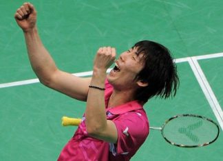 Wan Ho Shon of Korea reacts after defeating Malaysian badminton player Lee Chong Wei