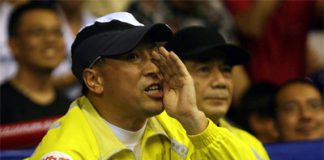 Loud and clear: Malaysia need a visionary man, like Li Yongbo (left) of China, to take charge and chart Malaysia&rsquo;s fortunes in world badminton