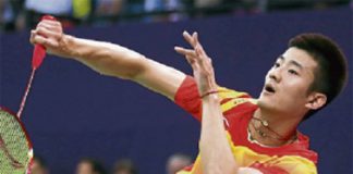 Chen Long beat Hu Yun 21-11, 21-13 to retain the China Masters Super Series singles title.