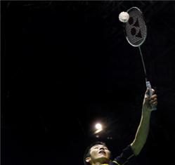 Chong Wei Feng stamps his mark over Kenichi Tago in Men&rsquo;s Singles first round at Japan Open 2012