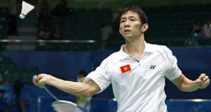 Nguyen Tien Minh crashed out from Asian Championship 2013
