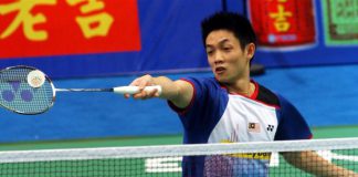 Liew Daren was on top of his game to beat Singapore's Derek Wong 21-13, 21-13.