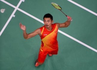China's Lin, Lee through to world badminton quarter-finals