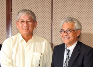 Tan Aik Mong (left) was brought in by Tengku Tan Sri Mahaleel Tengku Ariff on a voluntary basis on Sept 7 to implement changes and revive Malaysia&rsquo;s badminton fortunes.