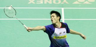 A swollen left foot forced Liew Daren to concede a walkover in his first round Denmark Open match against India&rsquo;s P. Kashyap.