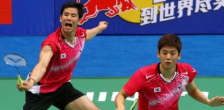 Lee Yong-dae (right) with previous partner Ko Sung-hyun in a file photo. Yong-dae's partnership with Yoo Yeon-seong still looks a bit shaky.