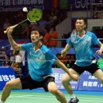 Shin Baek-cheol (left) and Yoo Yeon-seong in a file photo. Baek-cheol will now partner Ko Sung-hyun, while Yeon-seong will team up with Lee Yong-dae.