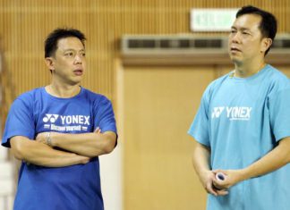 Paulus Firman talking to Tan Kim Her (right) in a January file photo. Kim Her is to have a dual role with BAM &ndash; as an assessor as well as a doubles coach.