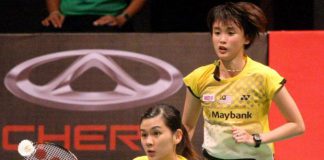 Woon Khe Wei (front) and Vivian Hoo were one of the few bright spots for Malaysia at the Macau Open as they won their doubles match in straight sets against Thai opponents on Wednesday.