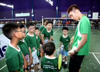 Lee Chong Wei seen here giving young kids a coaching clinic in this filepic. The world No.1 shuttler would love to have a longer break after returning from his European swing but he has been entered for the back-to-back China and Hong Kong Opens beginning 12 November.