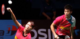 Chan Peng Soon-Goh Liu Ying were whipped by world No. 1 Zhang Nan-Zhao Yunlei 17-21, 12-21 in their Group A match on Dec 12, 2013.