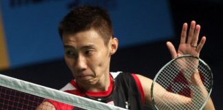 Lee Chong Wei beat Thailand&rsquo;s Boonsak Ponsana 21-6, 21-8 in their Super Series Finals match on Dec 12, 2013.