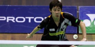 Tan Chun Seang battled for one hour and three minutes to beat 2009 and 2011 SEA Games champion Simon 21-13, 14-21, 21-18 in the semi-finals on Saturday.