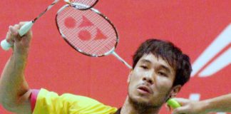 Maneepong Jongjit has bounced back after a three-month ban by reaching the final of the mixed doubles at the SEA Games with partner T. Sapsiree.