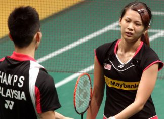 The 24-year-old Goh Liu Ying has finally decided to go for a surgery to treat her nagging knee problems that'll keep her out of competition for a minimum of six months.