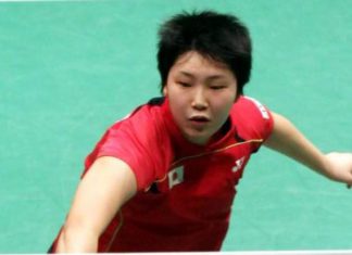 Akane Yamaguchi beat Thailand's Ratchanok Intanon 21-18, 23-25, 21-16 in the first round of the Maybank Malaysian Open on Jan 15, 2014.