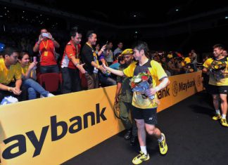 Newly crowned Malaysian Open doubles champions Lim Khim Wah (left) and Goh V Shem must now kick on to win more titles away from home if they want to be regarded as a formidable pair.
