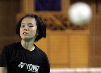 Goh Jin Wei beat Grace Chua Hui Zhen of Singapore 21-11, 21-19 in the Asian Junior Championships individual event on Feb 19, 2014.