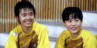 Peck Yen Wei (left) and her partner Goh Yea Ching in a file photo. Yea Ching-Yen Wei lost to Taiwan's Chang Ching-hui-Chang Hsin-tien 15-21, 15-21 in the girls' doubles.