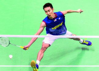 World No 1 Lee Chong Wei told the Badminton Association of Malaysia’s General Manager that he was ready to take part in the Singapore Open. Photo: Getty Images