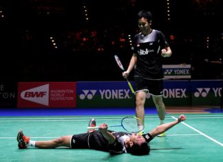 Sweet victory: Mohammad Ahsan (left) and Hendra Setiawan of Indonesia react after beating Hiroyuki Endo and Kenichi Hayakaway of Japan in their All England Open Badminton Championships men's doubles final match in Birmingham, central England, on Sunday. The world's No. 1 pair defeated the Japanese pair 21-19, 21-19.
