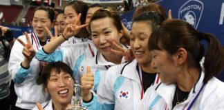 The Korean women's badminton team celebrating with the Uber Cup trophy after shocking China in the final in KL in 2010.
