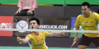 hoon Thien How- Tan Wee Kiong were sent packing 16-21, 20-22 by Singaporeans Danny Bawa Chrisnanta-Chayut Triyachart on Wednesday.