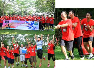 It's nice to see some old faces such as Joko Suprianto, Rexy Mainaky (the Chief Coach of Indonesia team) returned and shared their experiences with those younger players
