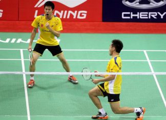 Tan Wee Kiong-Goh V Shem celebrate after delivering the winning point for Malaysia by beating South Korea's world No.4 Kim Ki-jung-Kim Sa-rang.