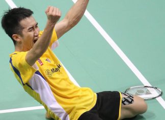 Malaysian Chong Wei Feng celebrates after defeated Rumbaka Dionysius Hayom of Indonesia in the Thomas Cup semi-final.