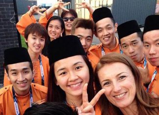Hurray! Malaysia shuttlers are heading to the opening ceremony of Glasgow Commonwealth Games 2014!