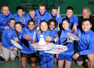 Aussie badminton team advances to quarter final of mixed team event