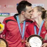 Chris and Gabby Adcock are kissing after winning 2013 Hong Kong Open