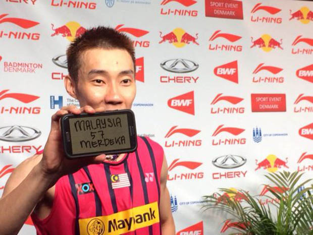 Lee hong Wei hopes to bring cheer to Malaysia on independence day by winning the World Championships title Lee hong Wei hopes to bring cheer to Malaysia on independence day by winning the World Championships title