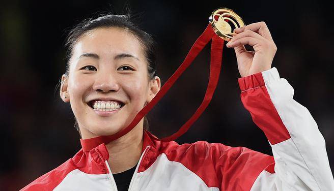 Michelle Li wins historic badminton gold for Canada