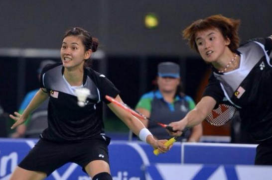 Woon Khe Wei-Vivian Hoo in action during the final