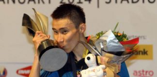 Lee Chong Wei represents Petaling badminton club in Malaysia Purple League
