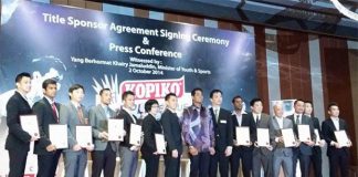 Team managers at the launch of the Malaysia's Kopiko Purple Badminton League