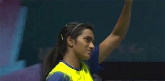 P. V Sindhu waves to the crowd after beating Kim Hyo Min in the Macau Open final