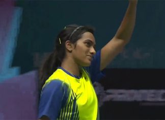 P. V Sindhu waves to the crowd after beating Kim Hyo Min in the Macau Open final